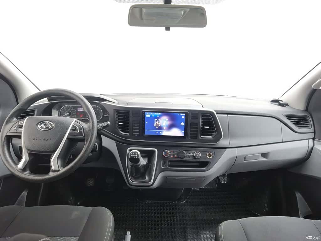 Maxus V80, 2024 все фото