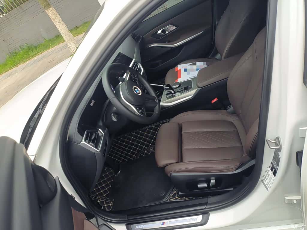 BMW 3 Series, 2022 11