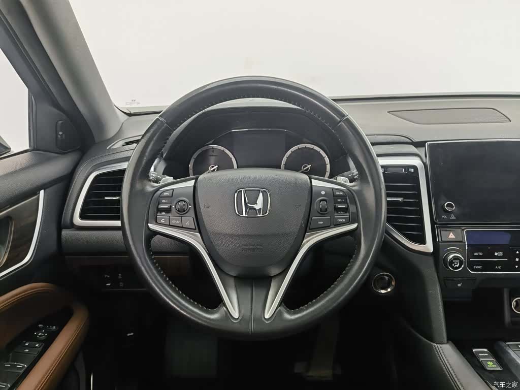 Honda UR-V, 2018 11