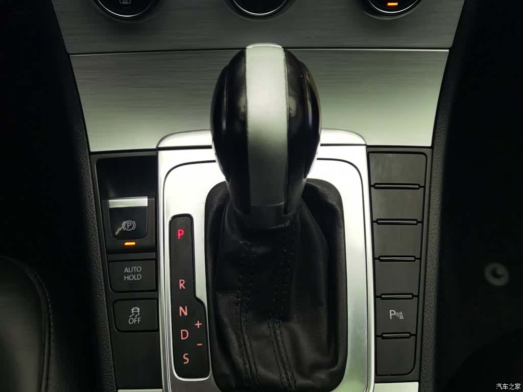 Volkswagen Magotan, 2016 13