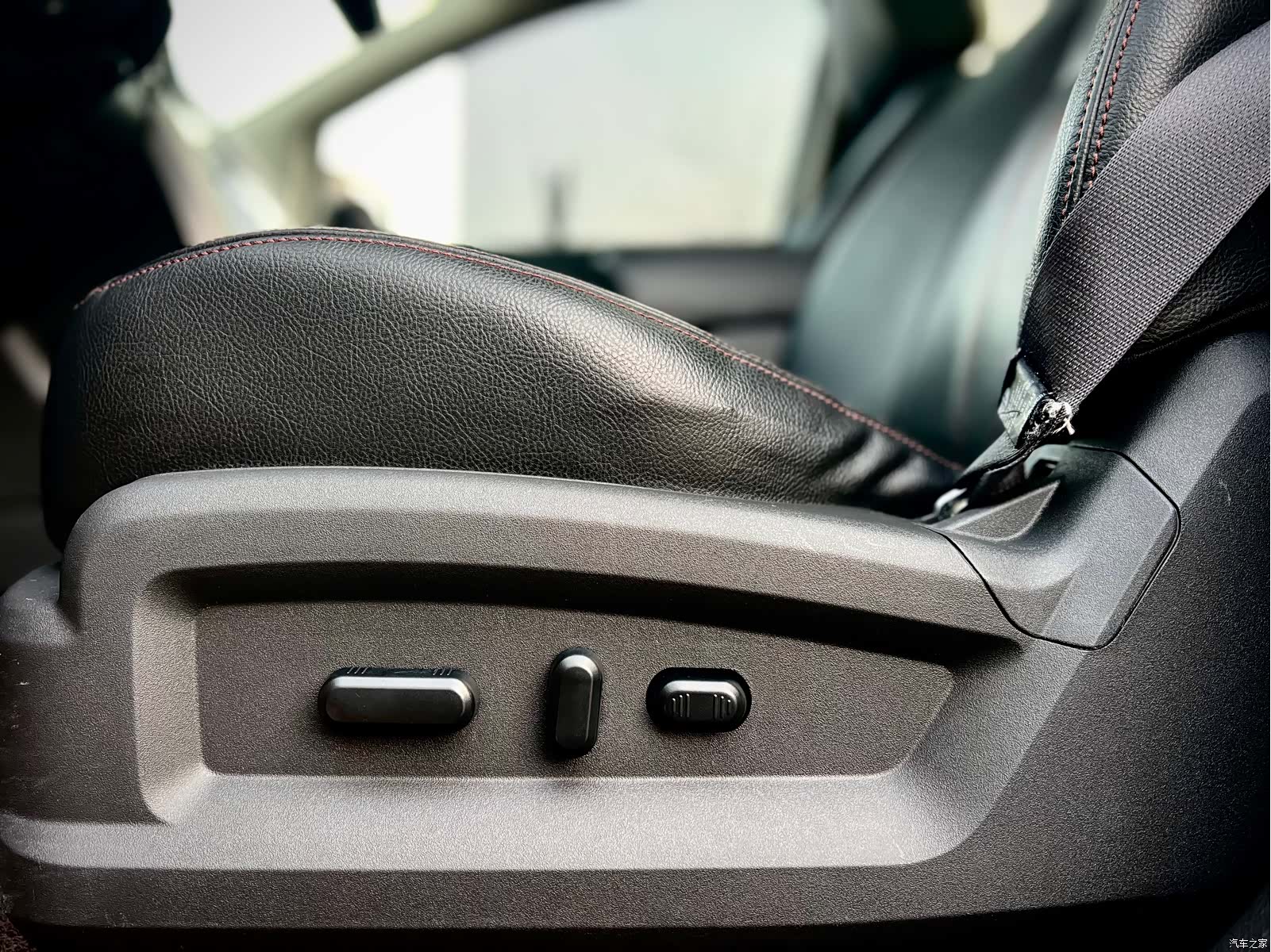 Ford Edge, 2015 18