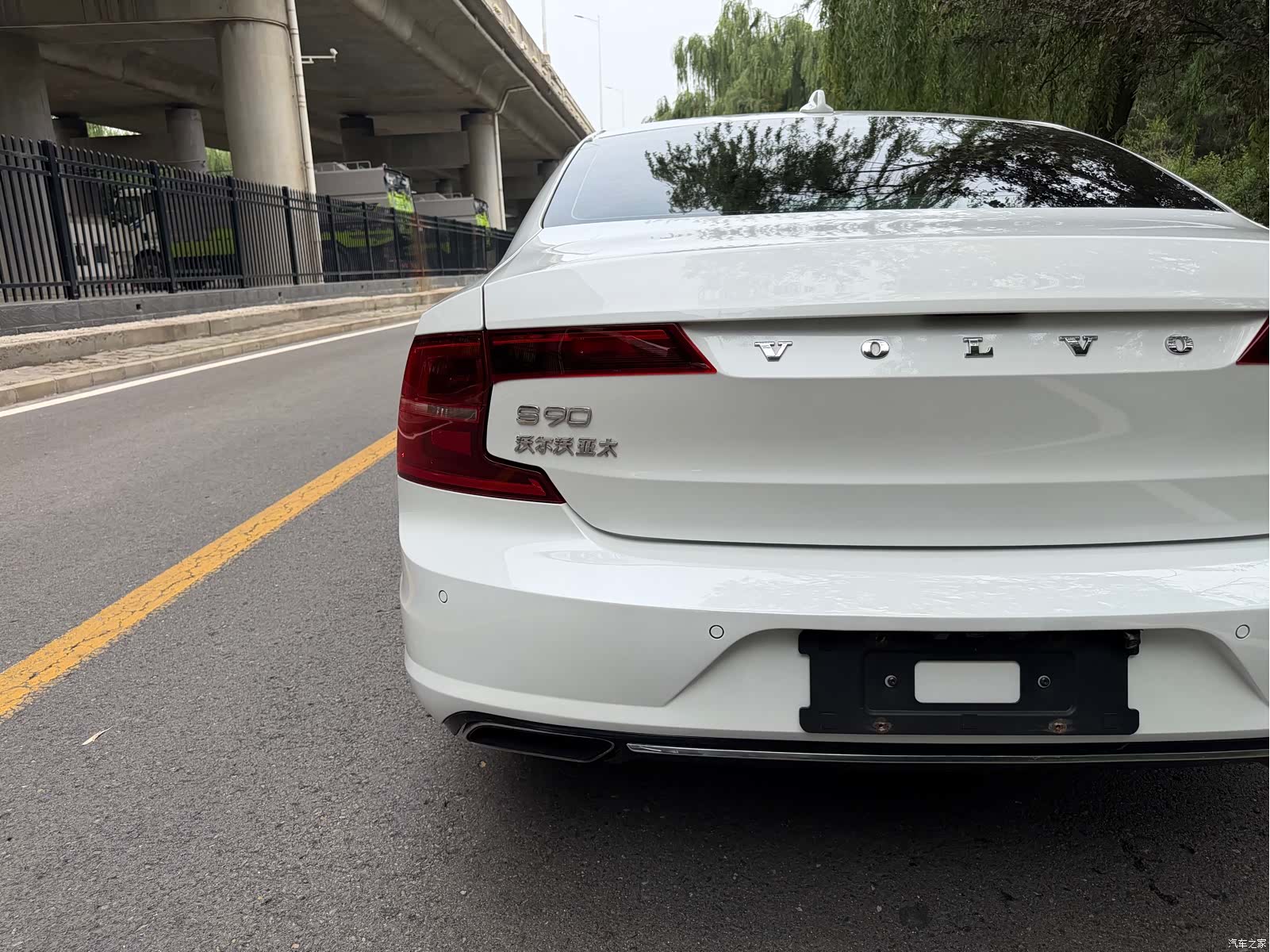 Volvo S90, 2017 15