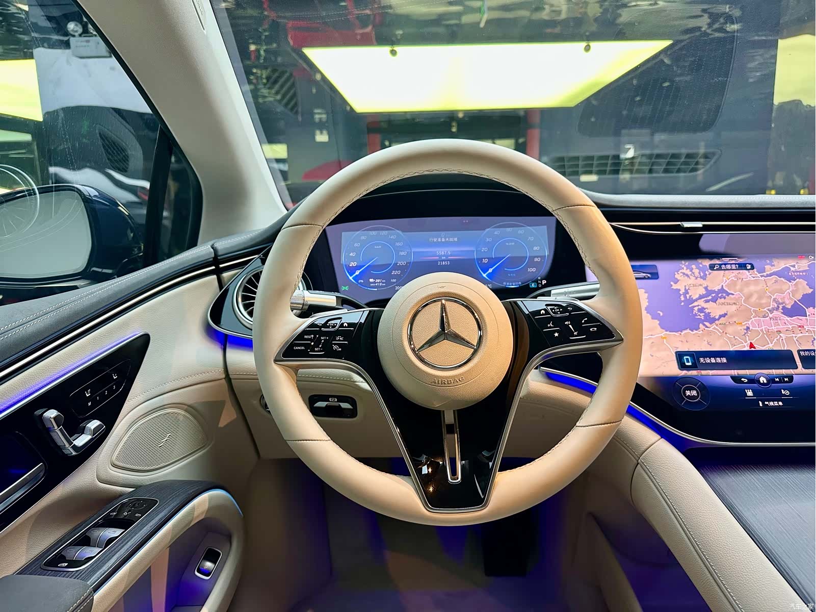 Mercedes-Benz EQS, 2022 10