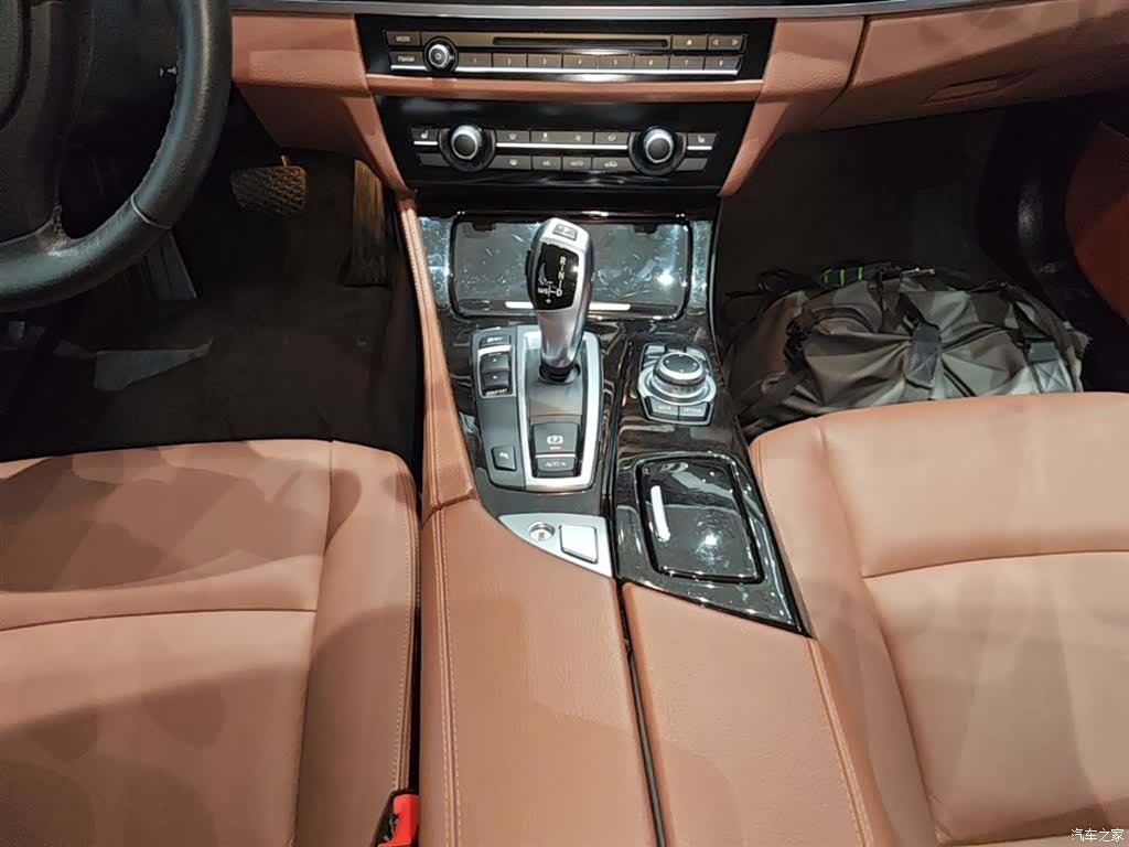 BMW 5 Series, 2015 14
