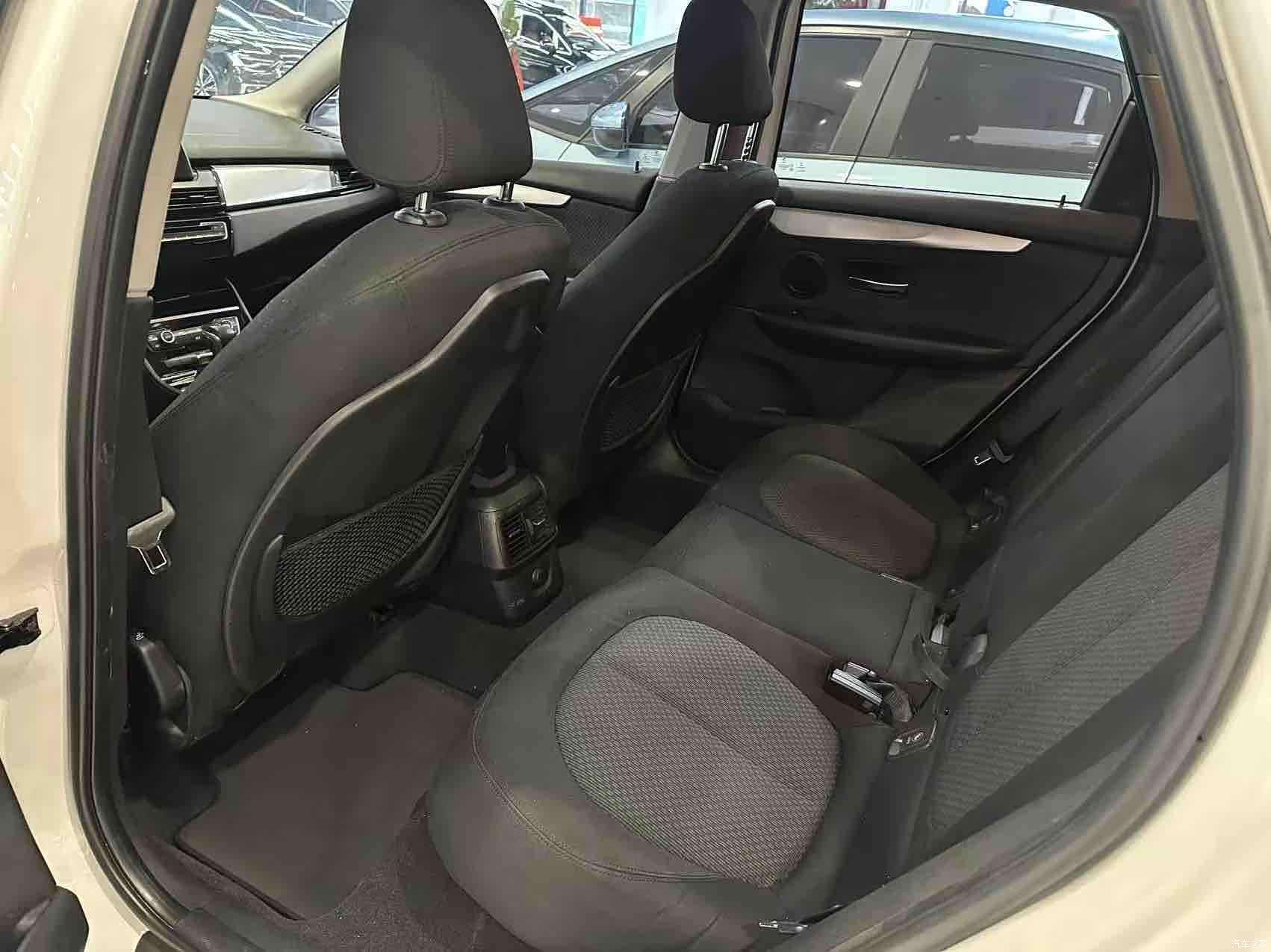 BMW 2 Series, 2015 10