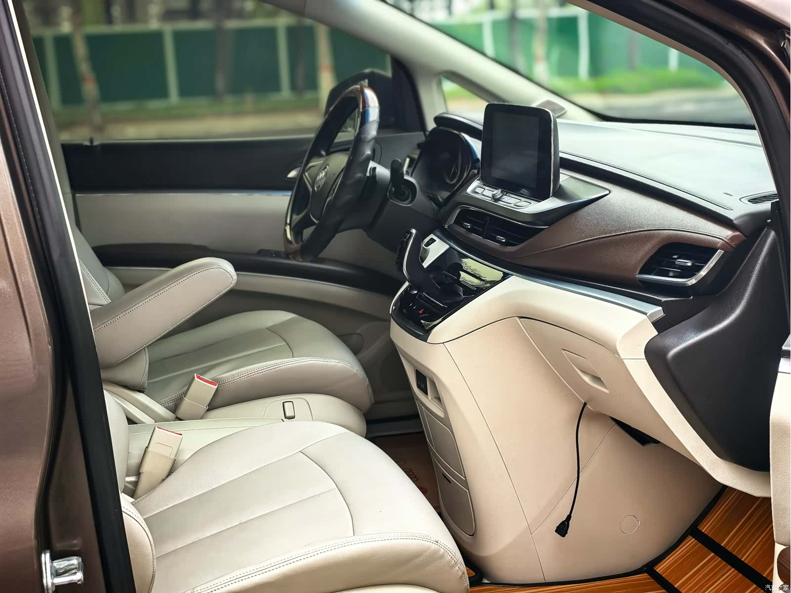 Buick GL8, 2021 15