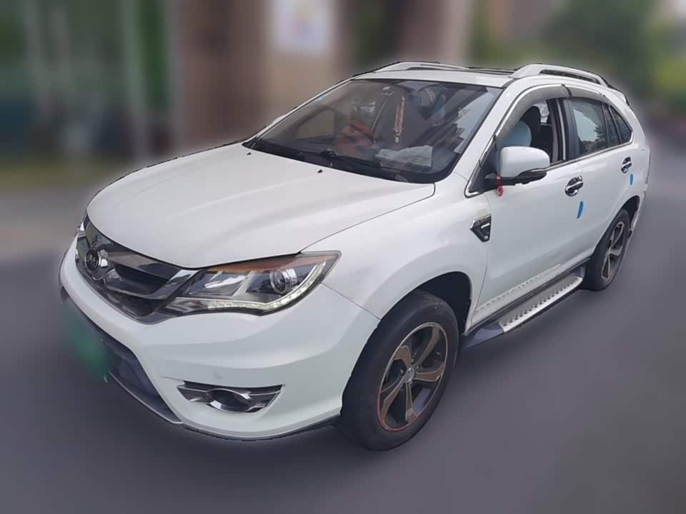 BYD S7
