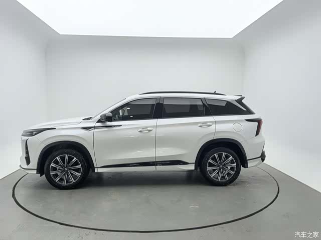 Changan CS75, 2025 3