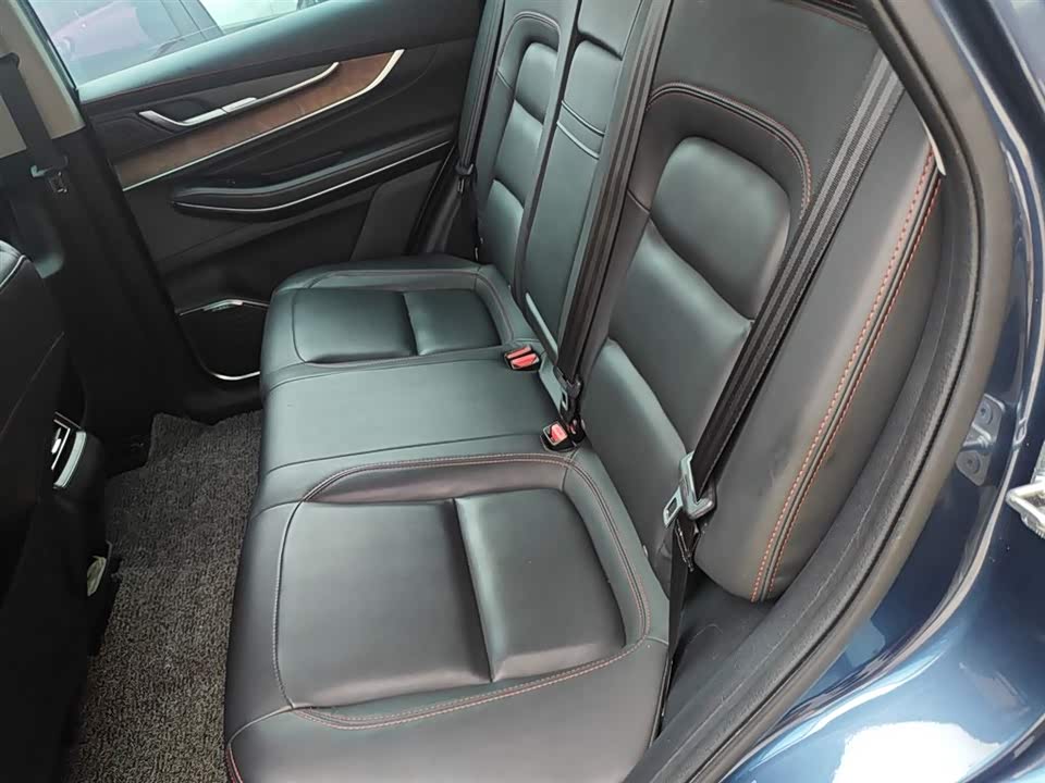 Exeed Chasing the wind