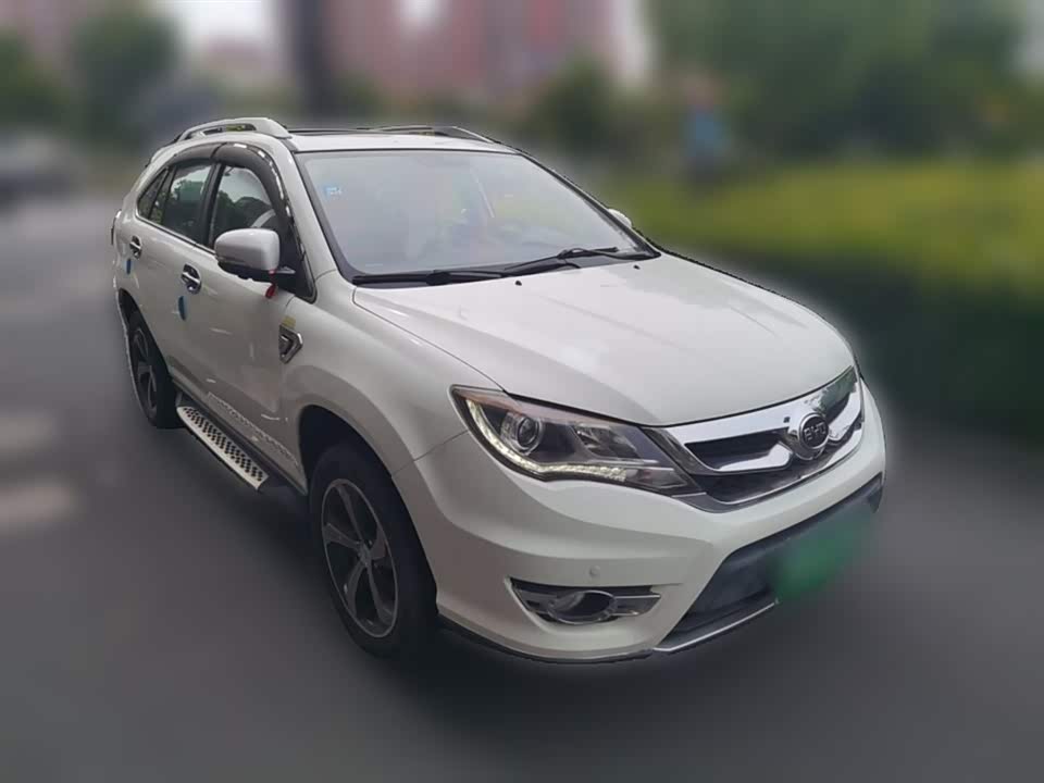 BYD S7
