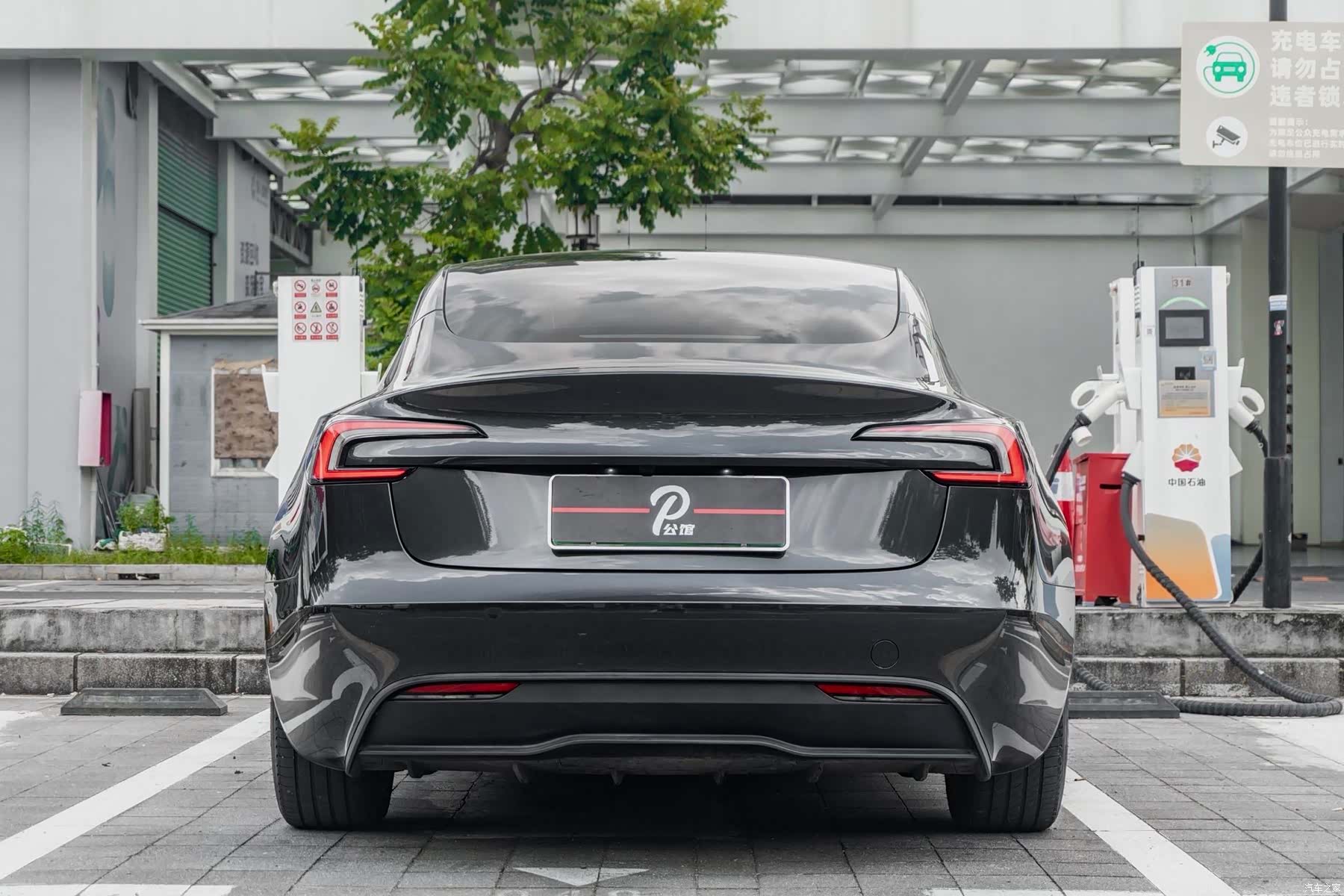 Tesla Model 3, 2024 все фото