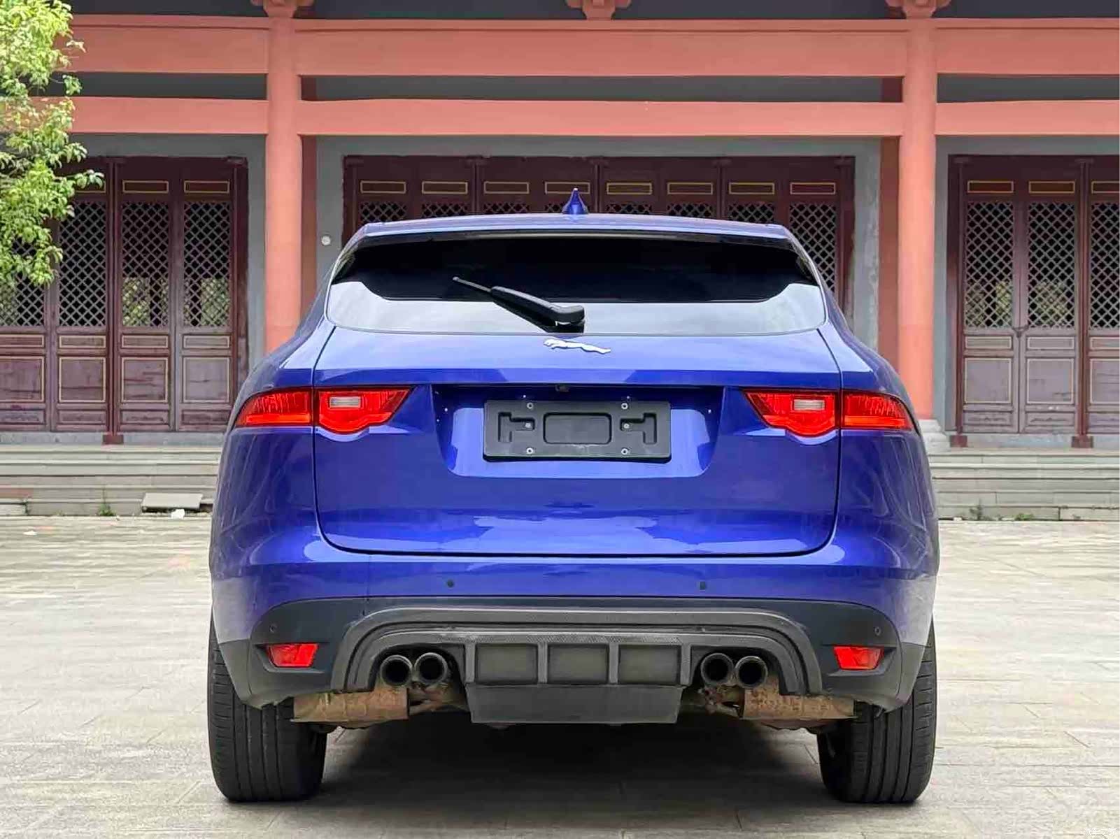 Jaguar F-PACE, 2018 все фото