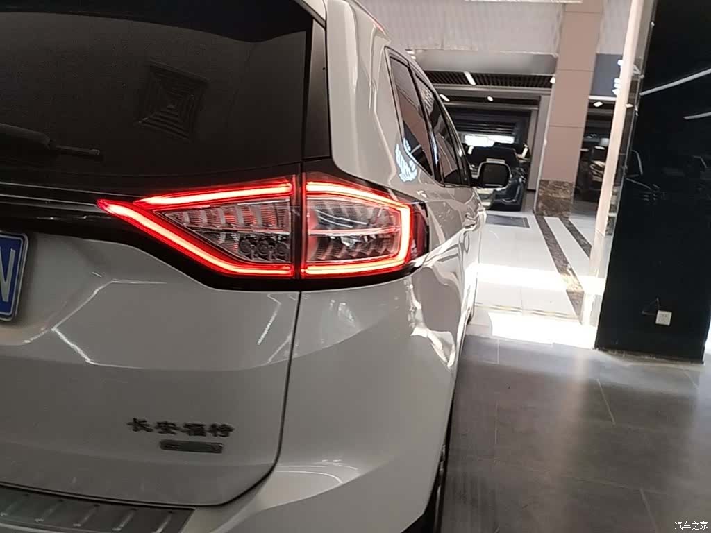 Ford Edge, 2019 24