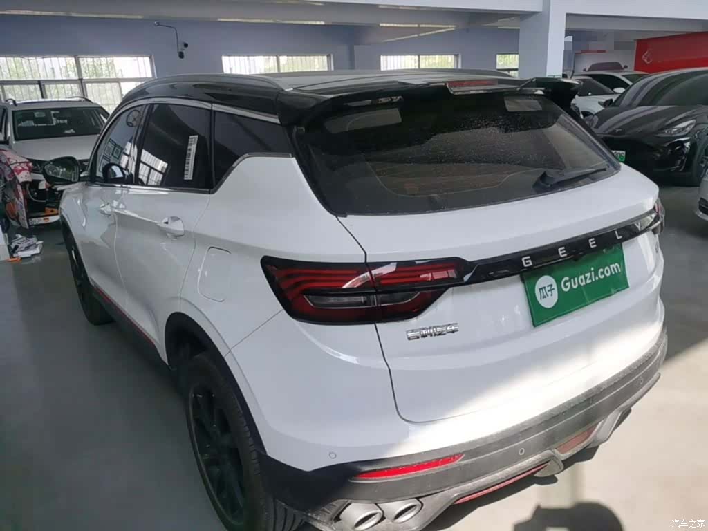 Geely Coolray, 2023 все фото