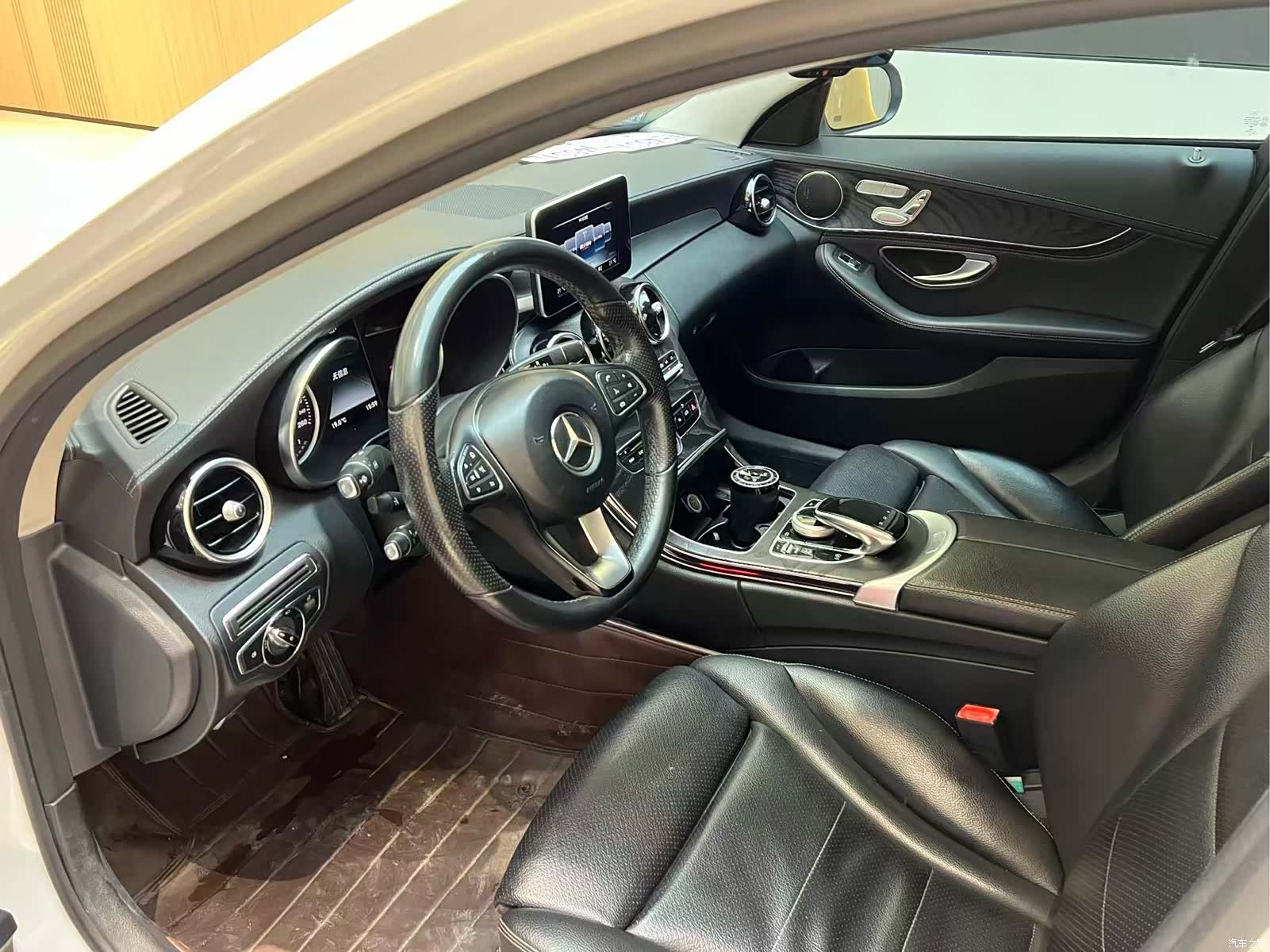 Mercedes-Benz C-Class, 2015 3