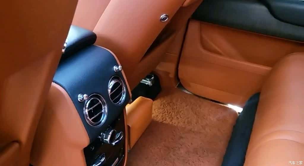 Rolls-Royce Cullinan, 2020 8
