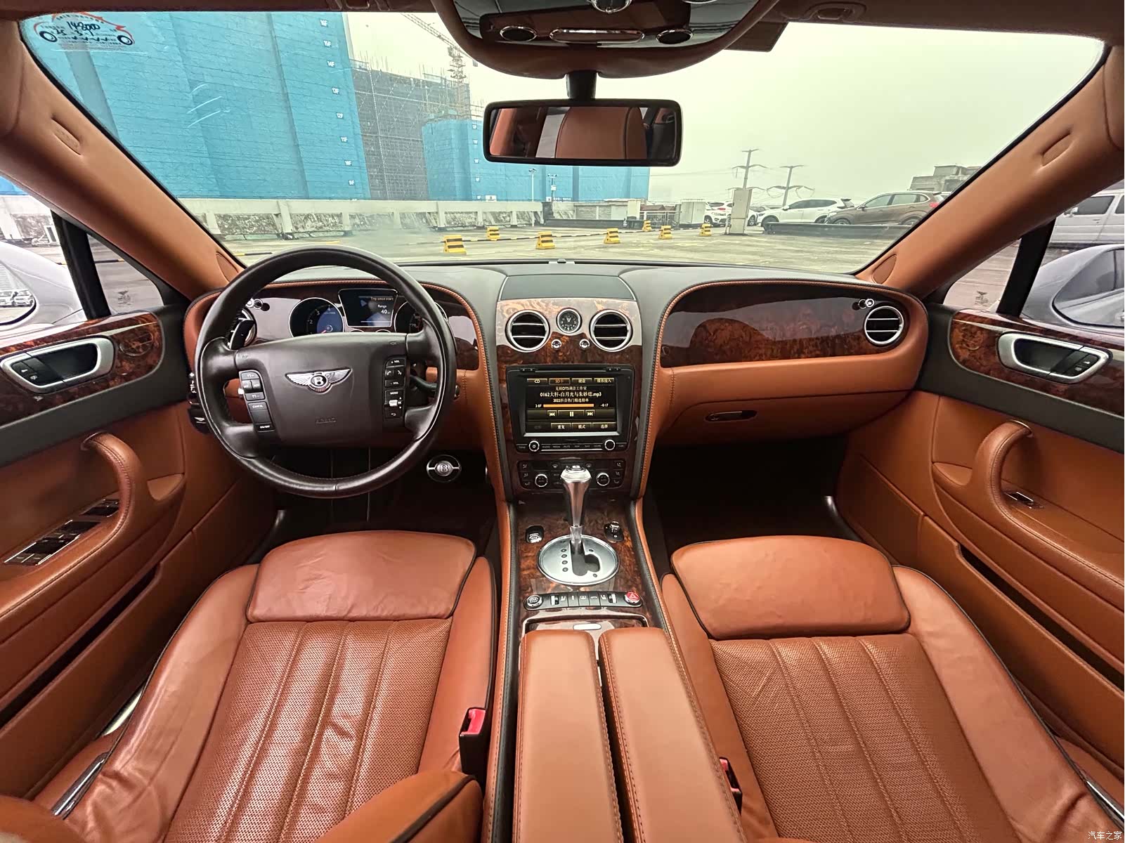 Bentley Flying Spur, 2013 12