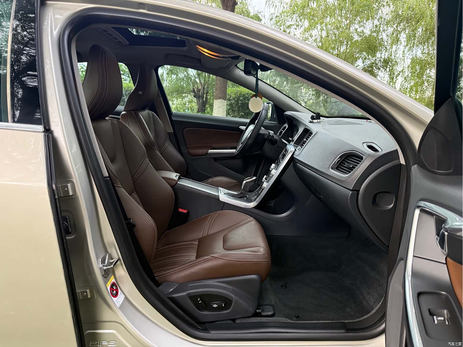 Volvo S60, 2016 16