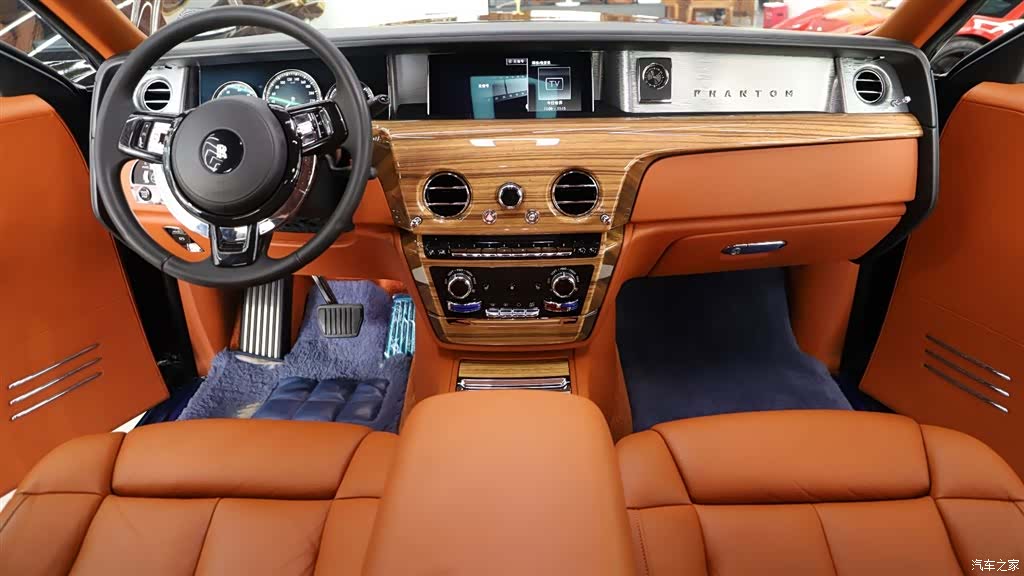 Rolls-Royce Phantom, 2019 14