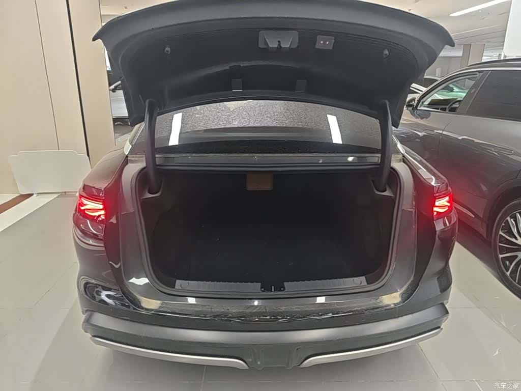 BYD Han, 2025 19