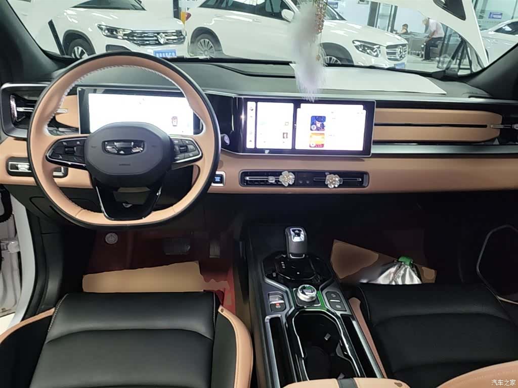 Geely Icon, 2024 10