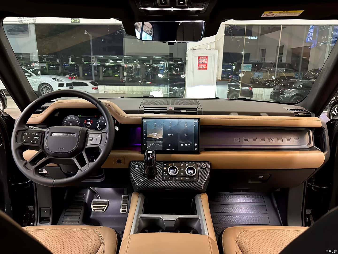 Land Rover Defender, 2025 9