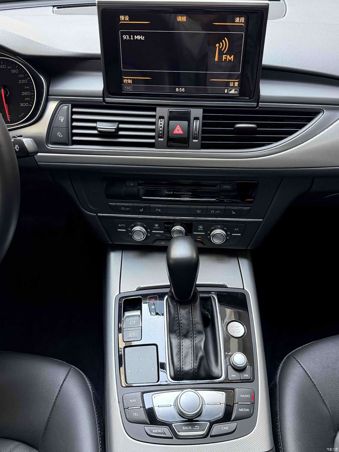 Audi A6L, 2018 все фото