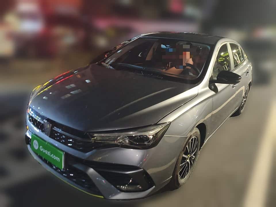 Roewe i5
