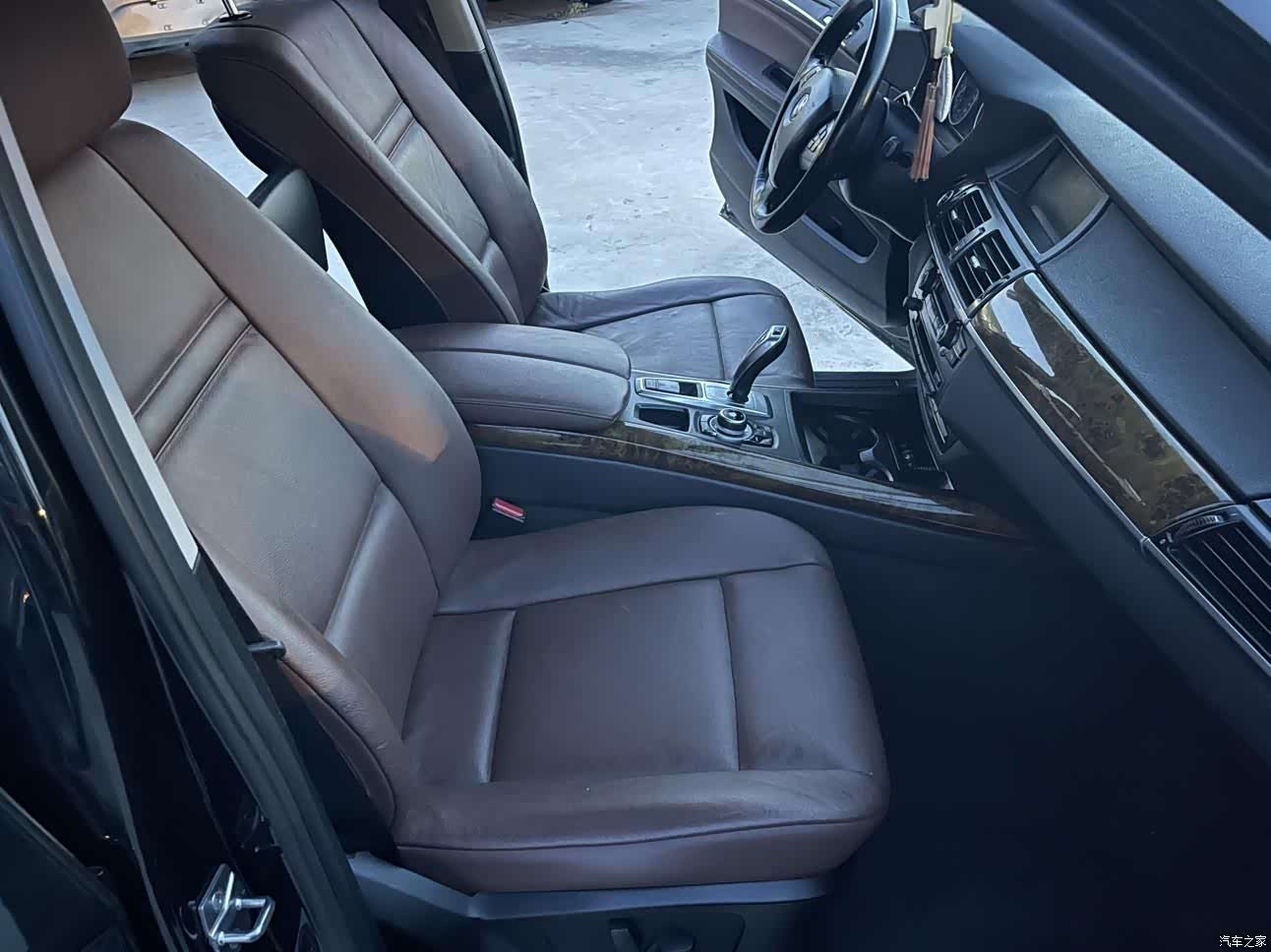 BMW X5, 2010 7