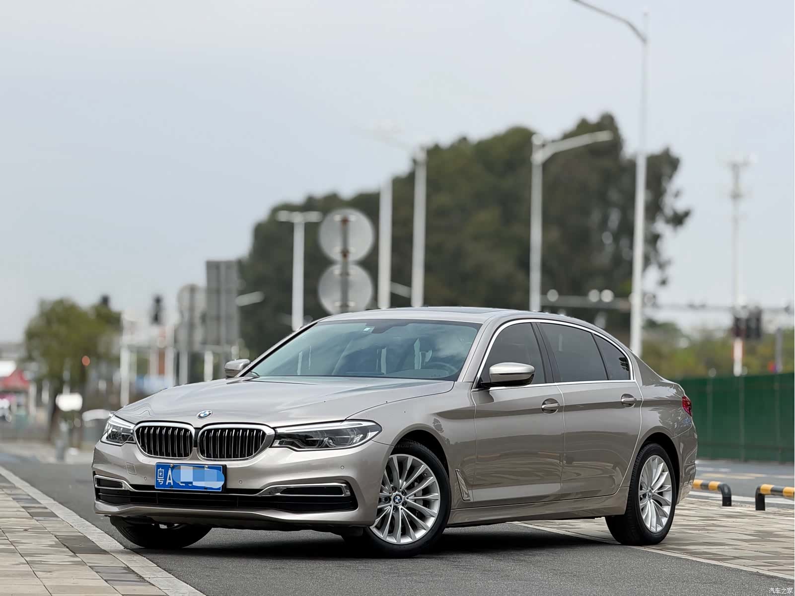 BMW 5 Series, 2019 1