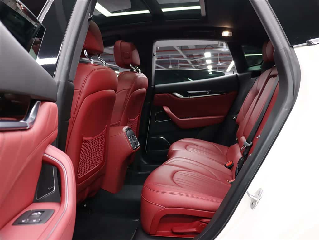 Maserati Levante, 2024 18