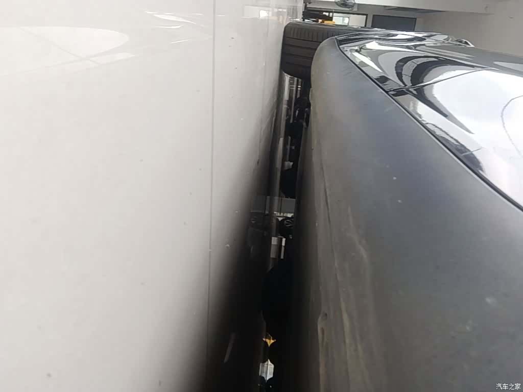 Tesla Model Y, 2022 22