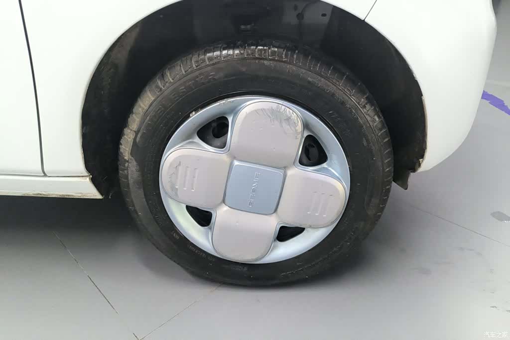 Geely Panda, 2025 6