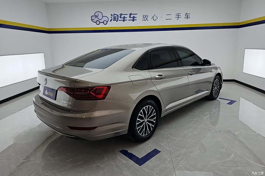 Volkswagen Sagitar, 2020 3