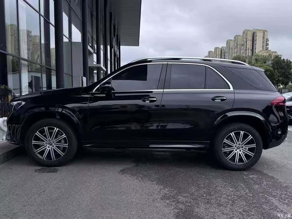 Mercedes-Benz GLE, 2025 4