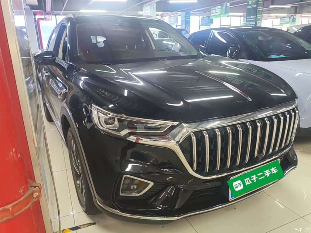 Hongqi HS5, 2022 4