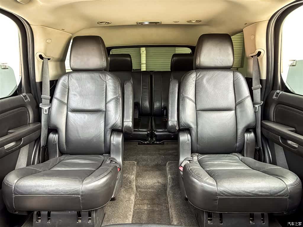 Cadillac Escalade, 2009 15
