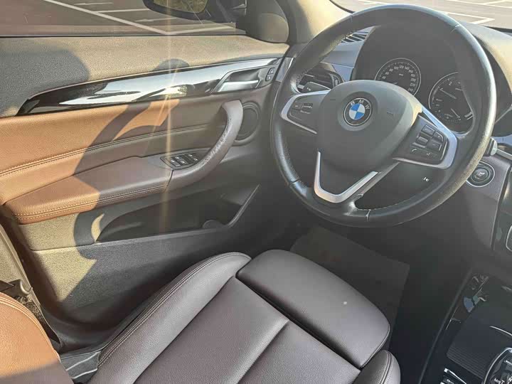 BMW X2 2020 sDrive20i M yue ye tao zhuang