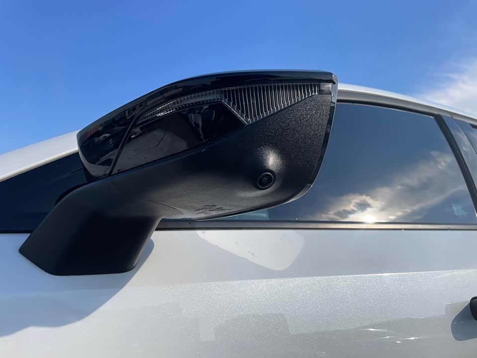 Changan UNI-V Smart iDD