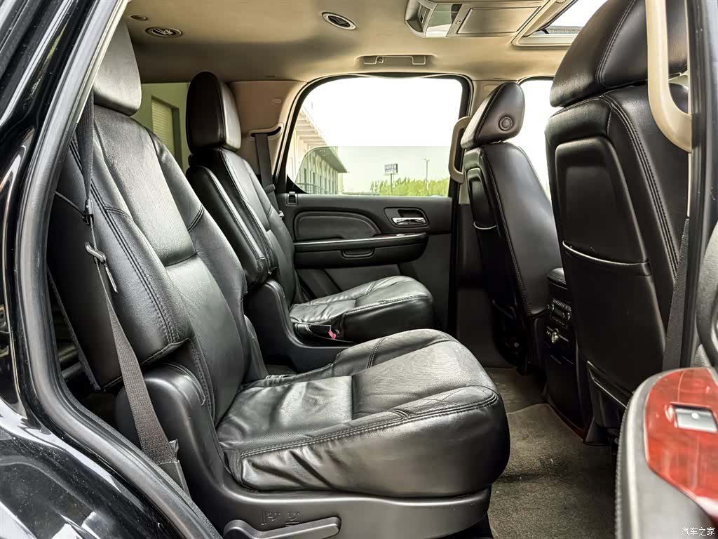 Cadillac Escalade, 2009 14
