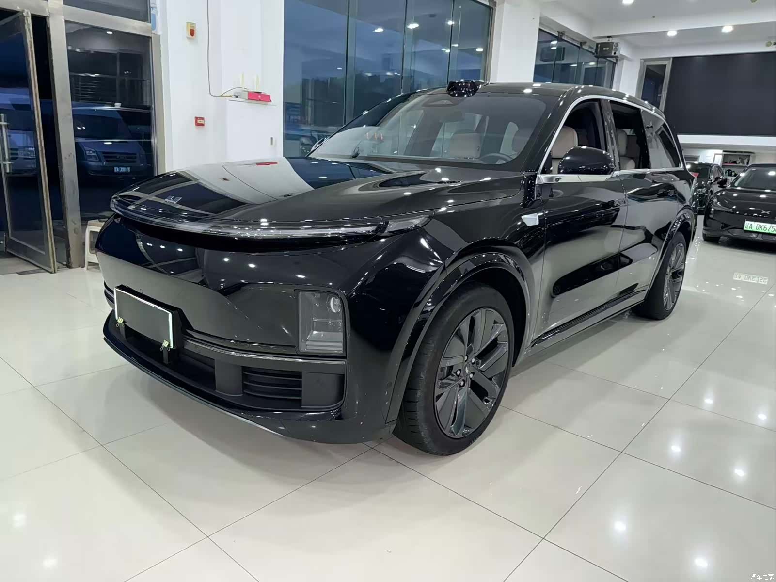 Li Auto L9, 2023 1
