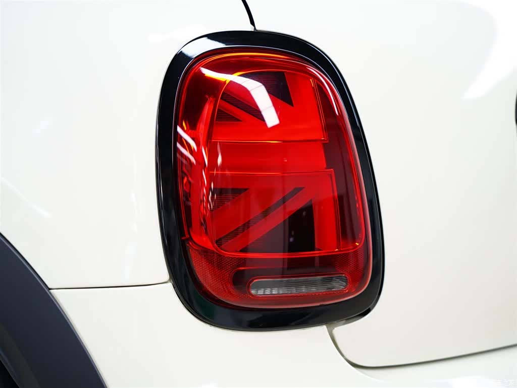 Mini Cooper, 2022 3