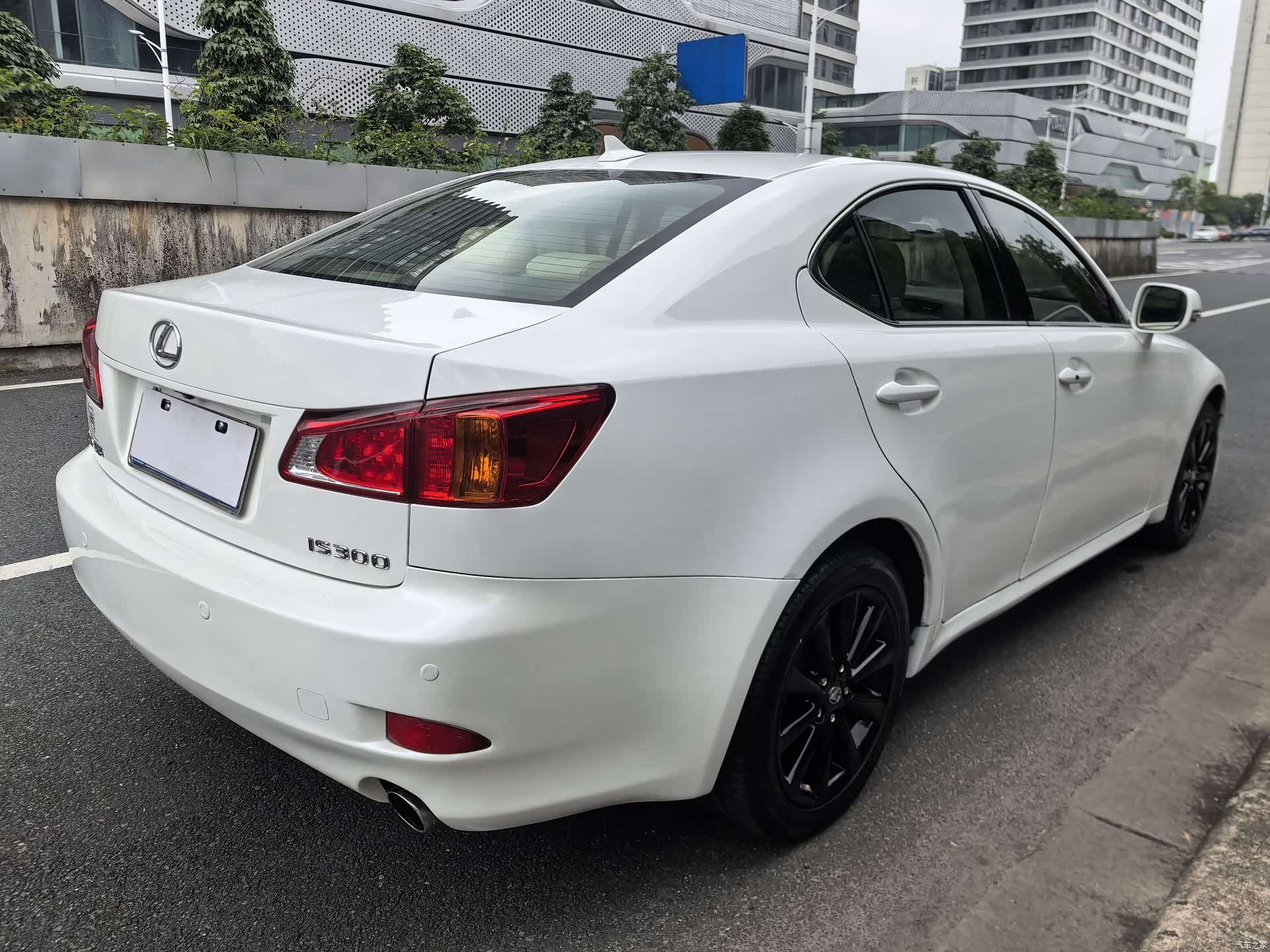 Lexus IS, 2010 6