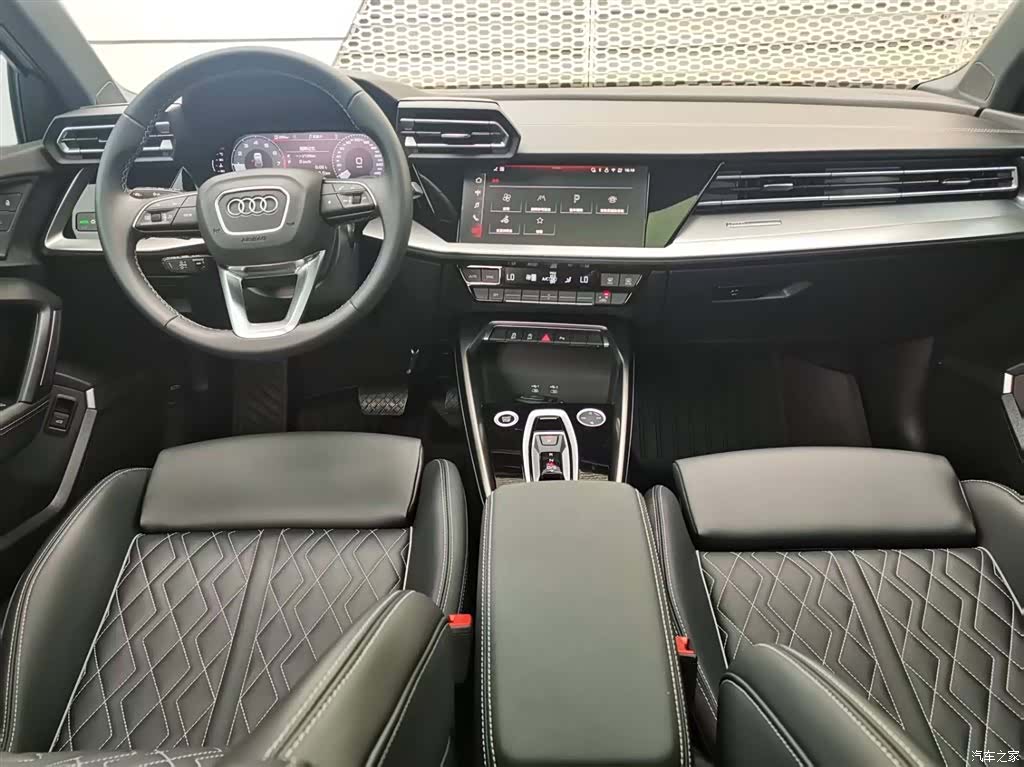 Audi Flying Spur, 2026 12
