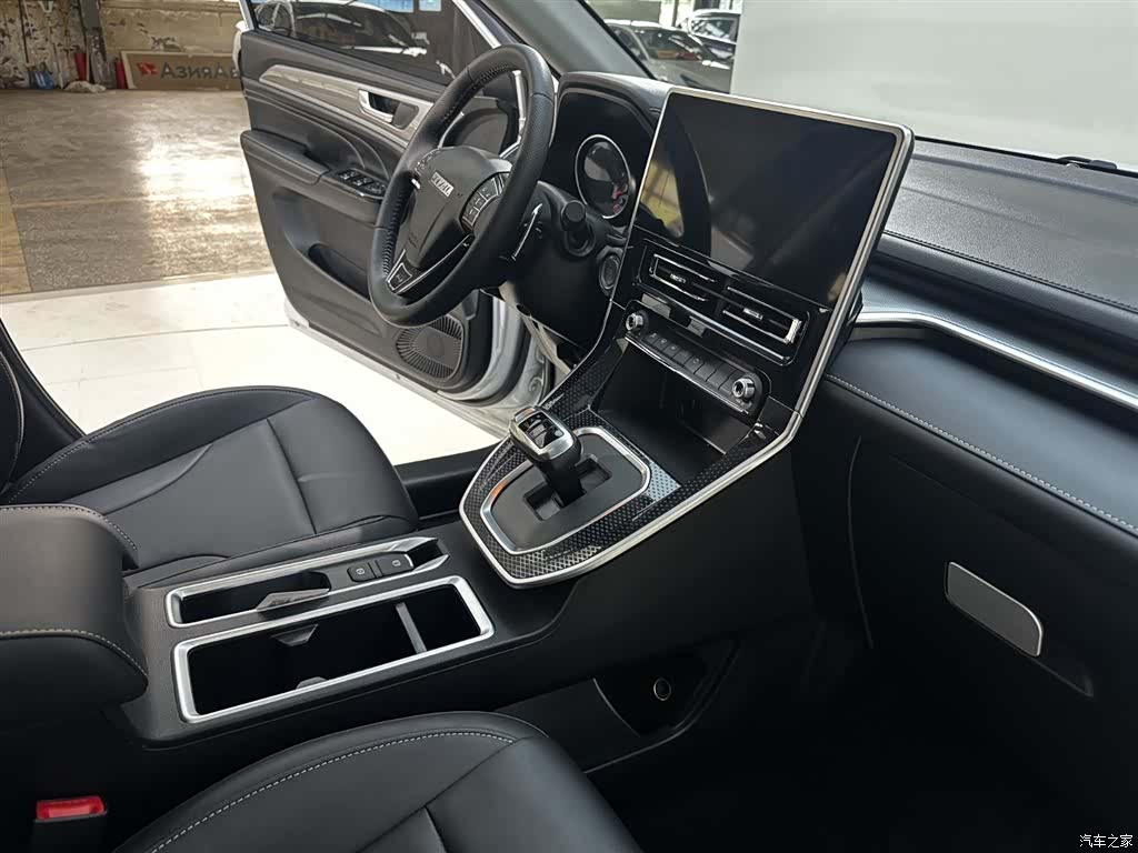 Haval M6, 2022 21