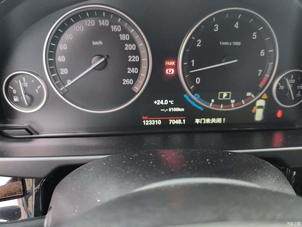 BMW X5, 2016 все фото