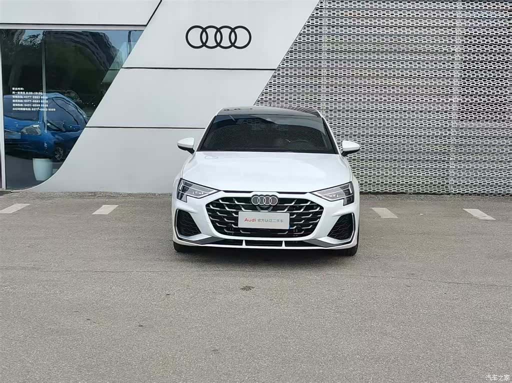 Audi Flying Spur, 2026 3