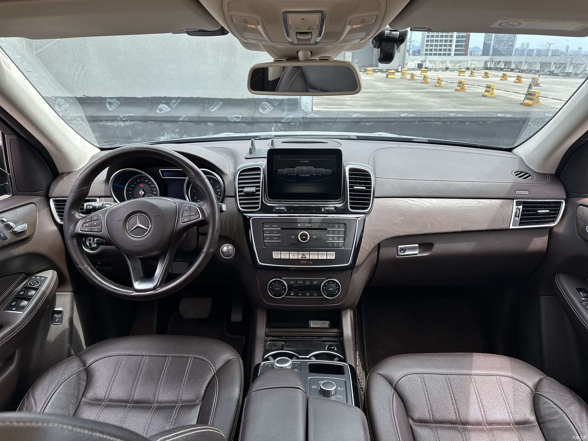 Mercedes-Benz GLE, 2017 16