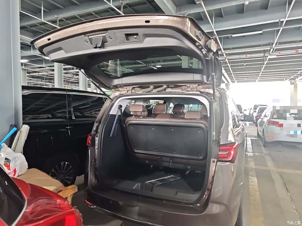 Buick GL8, 2022 19