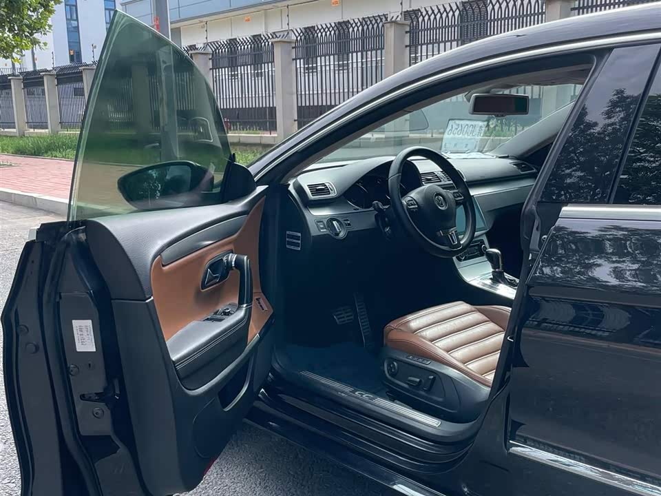 Volkswagen CC